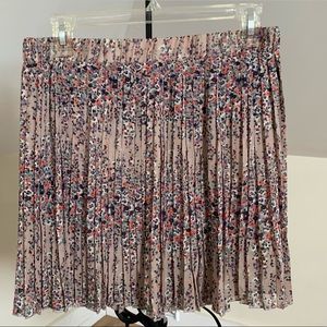 Pleated Floral Chiffon Mini Skirt